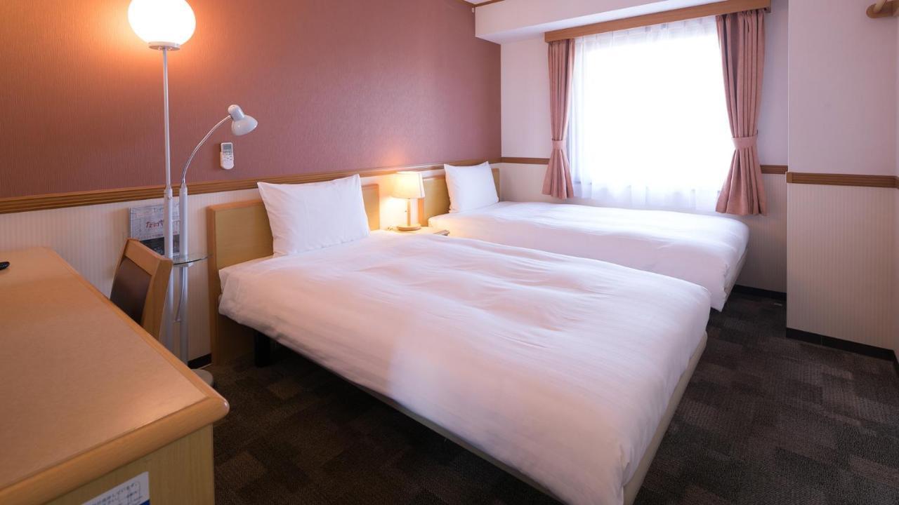 Toyoko Inn Aizuwakamatsu Ekimae Exteriör bild