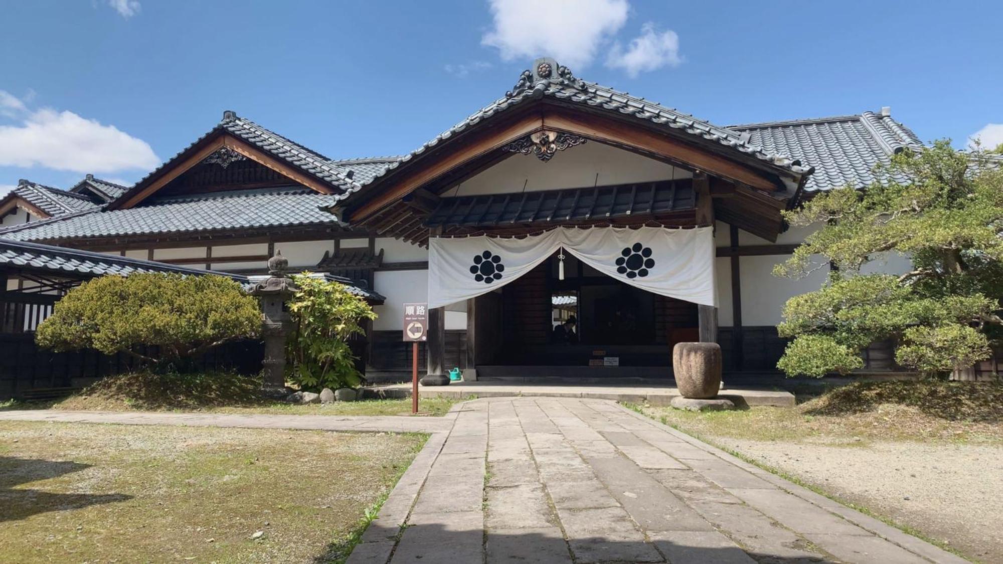 Toyoko Inn Aizuwakamatsu Ekimae Exteriör bild