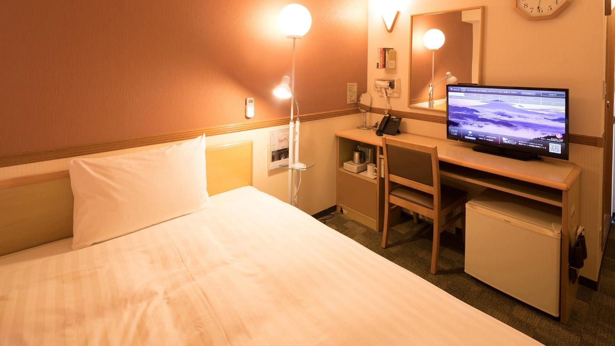 Toyoko Inn Aizuwakamatsu Ekimae Rum bild