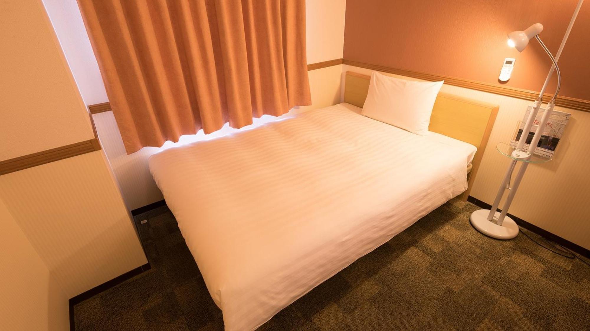 Toyoko Inn Aizuwakamatsu Ekimae Rum bild